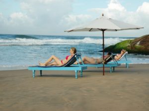 2-beach_03