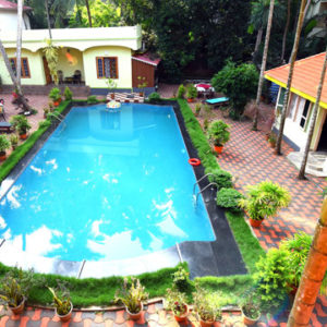 pool-view