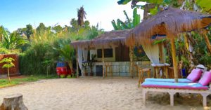 juice-bar-and-artificial-beach-in-Goa